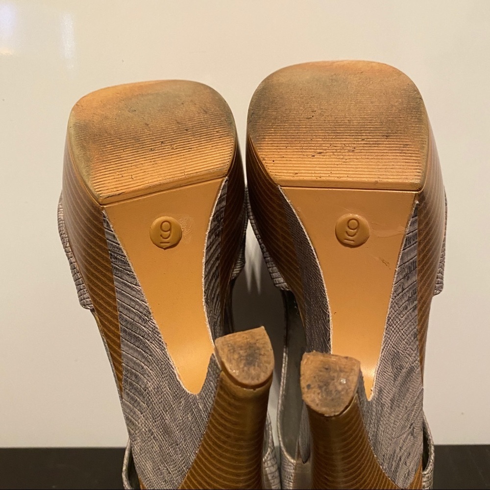 Gomax Silver Snake Print Stacked Modern Platforms - Picture 8 of 12